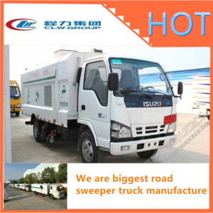 Isuzu Washing and Sweeper Truck Competitive Price of Road Sweeper Truck